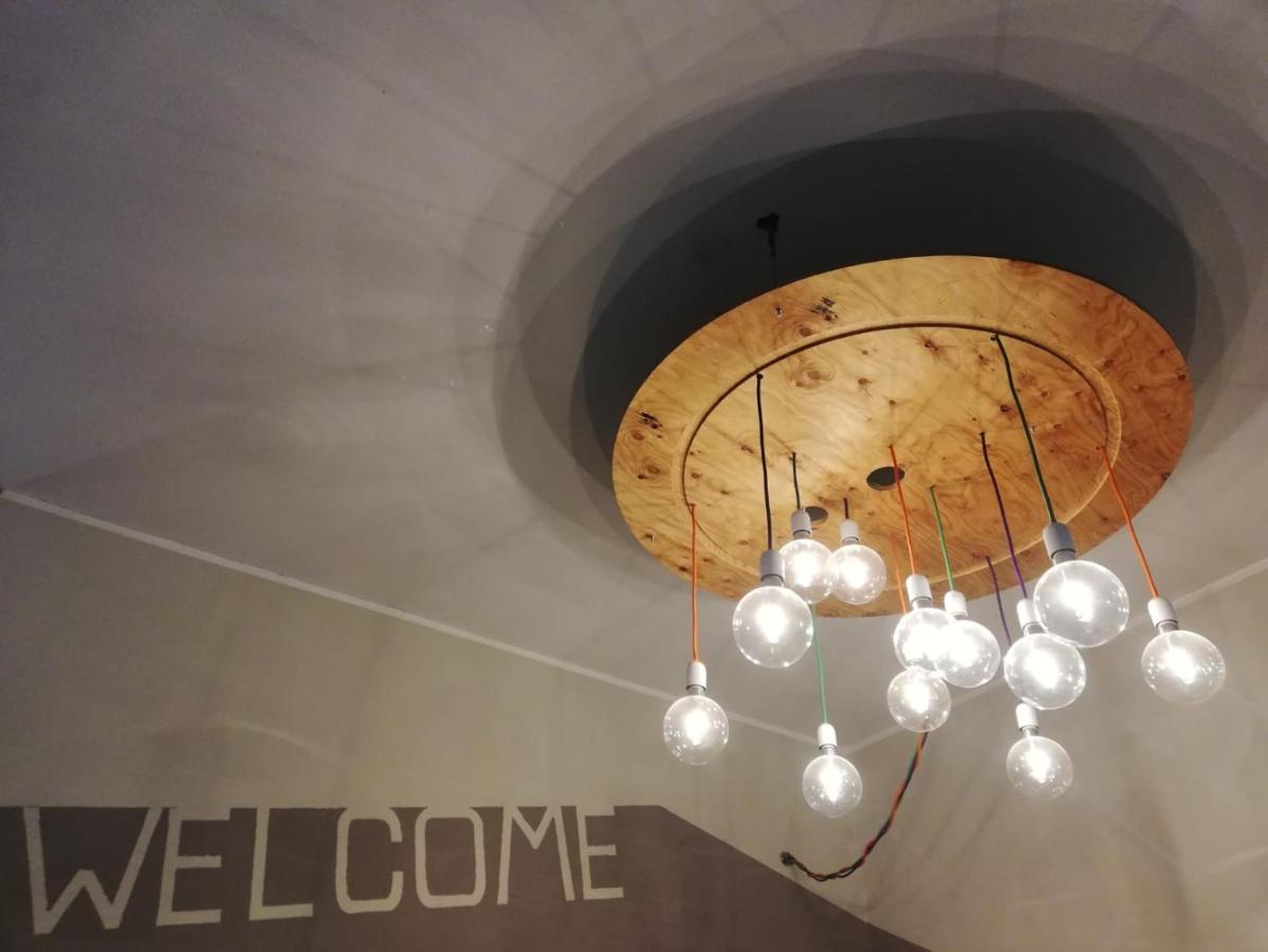 La Cordata Accommodation - Woodhouse Bike Hotel 시니셀로발사모 외부 사진