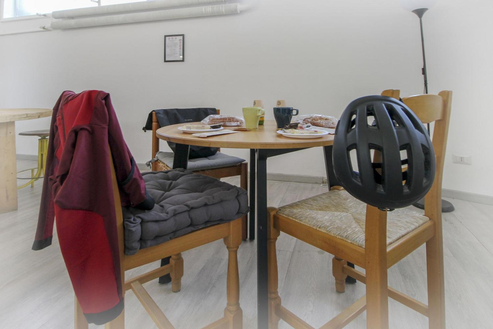 La Cordata Accommodation - Woodhouse Bike Hotel 시니셀로발사모 외부 사진